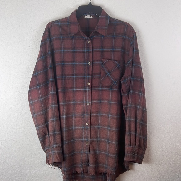 Plaid flannel - Picture 2 of 6